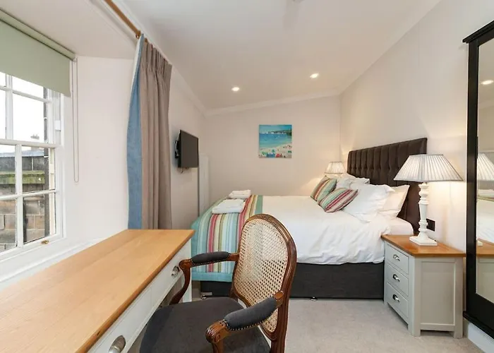 Hexham House Penthouse Apartment Seven